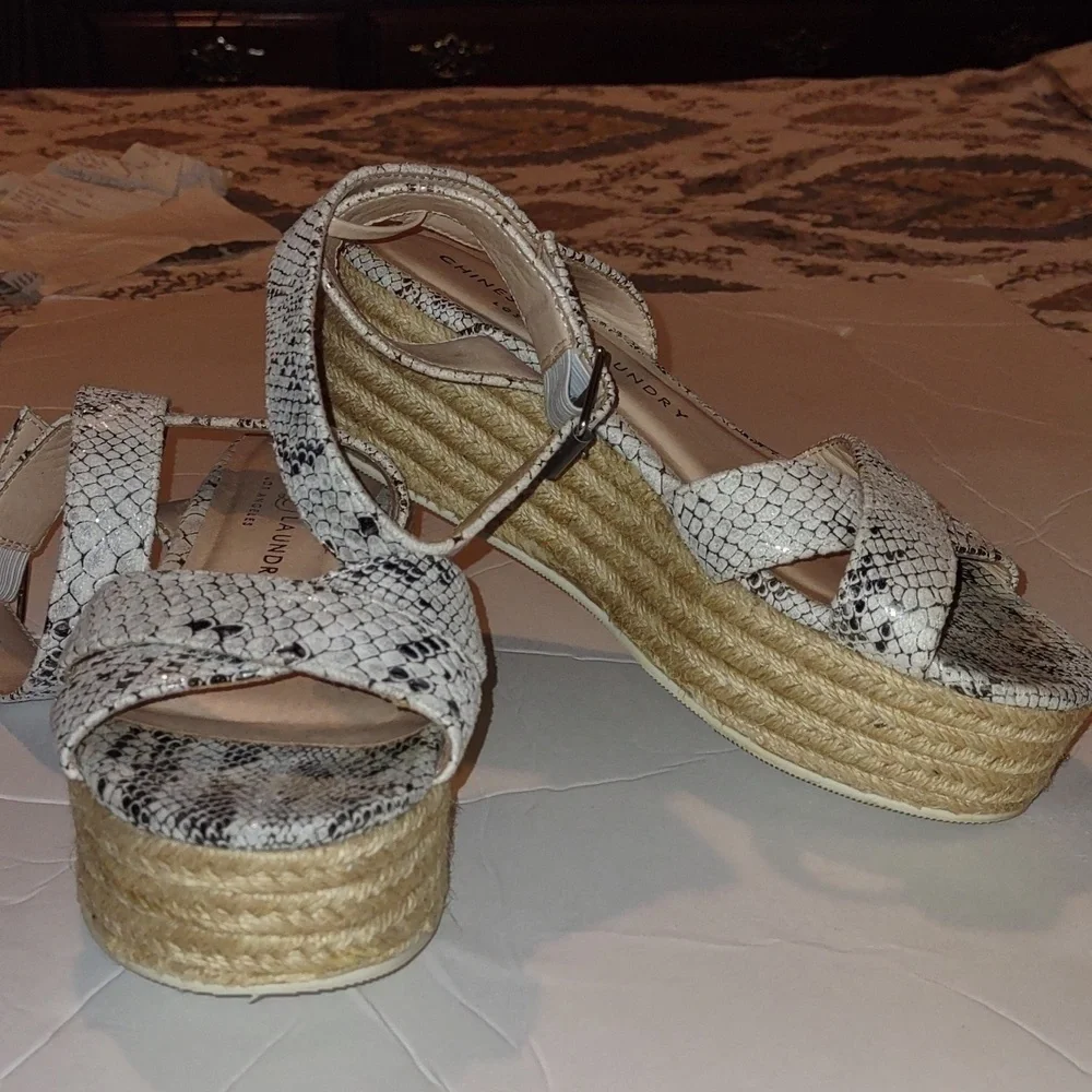 Chinese Laundry Snake Skin platform Sandals